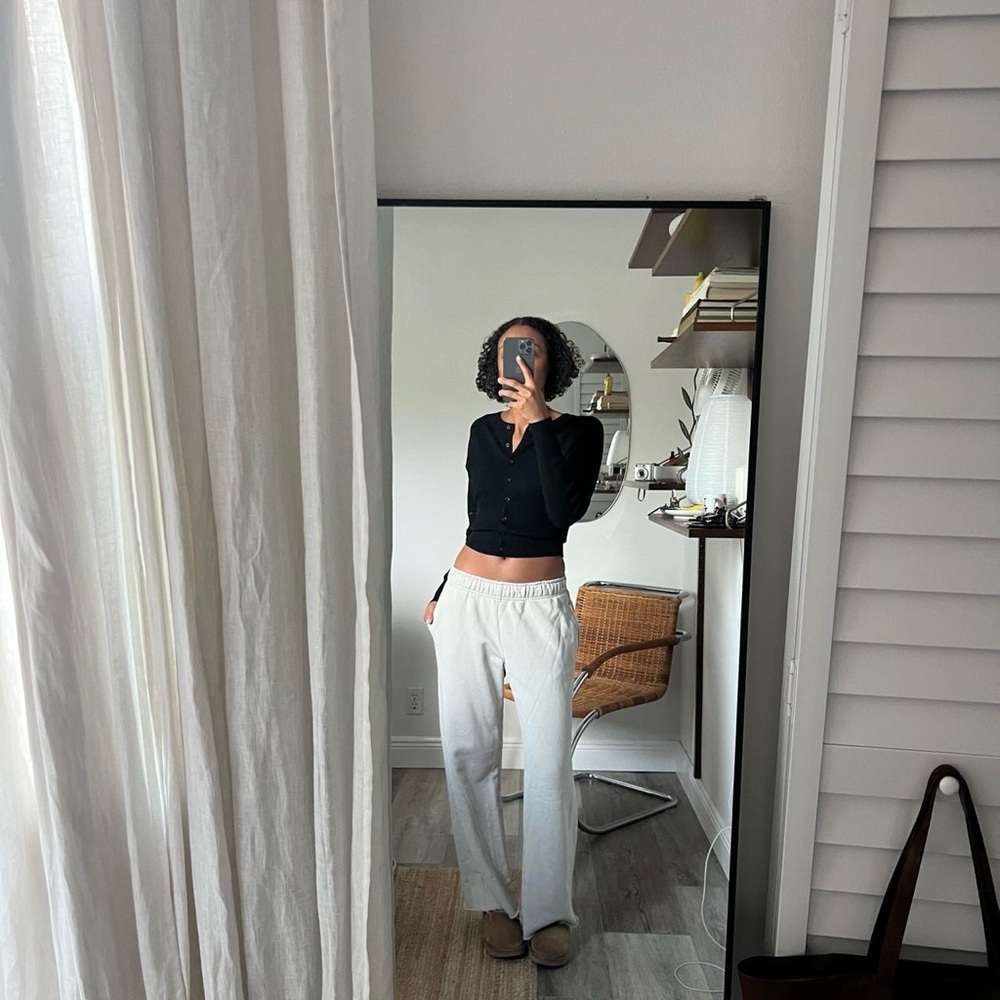 Geel dove grey sweatpants